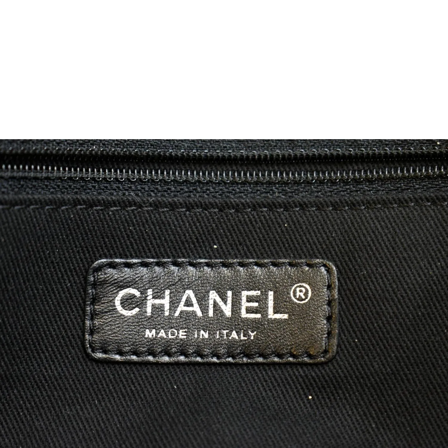 CHANEL Rope Handle Flap Chevre Leather Shoulder Bag White