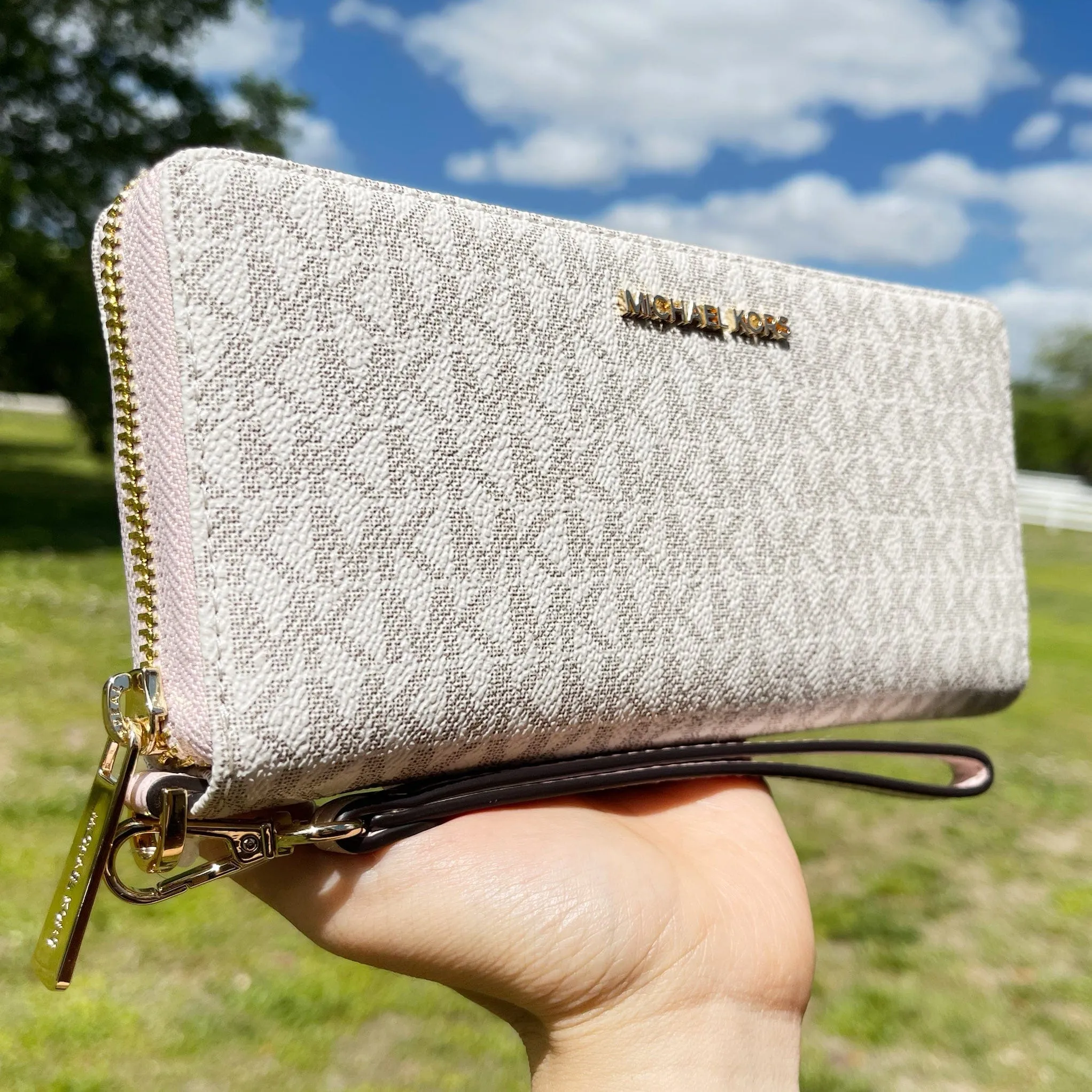 Michael Kors JetSet Large ContinentalWallet Wristlet MK Vanila PinkBlush