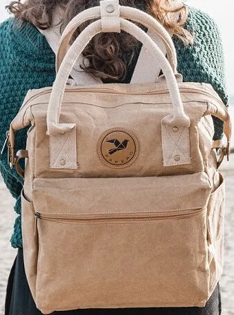 PAPERO Rucksack aus Papier LYNX 12 L Handtaschenrucksack 2 in 1, wasserfest, reißfest