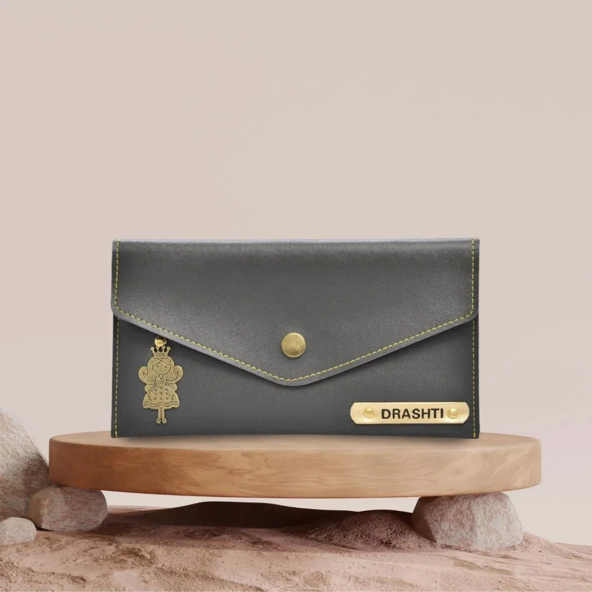Personalized Minimal Clutch with Charm - Grey