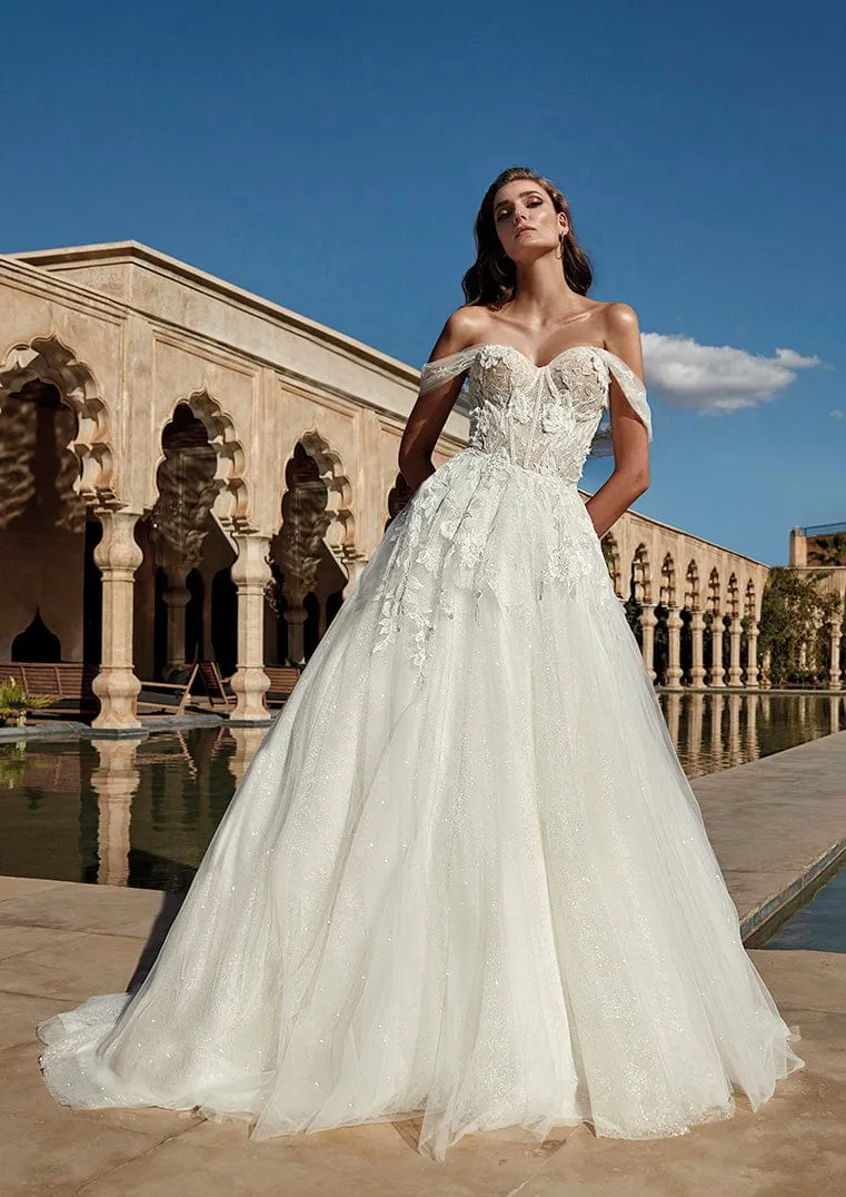 Pronovias: Wander