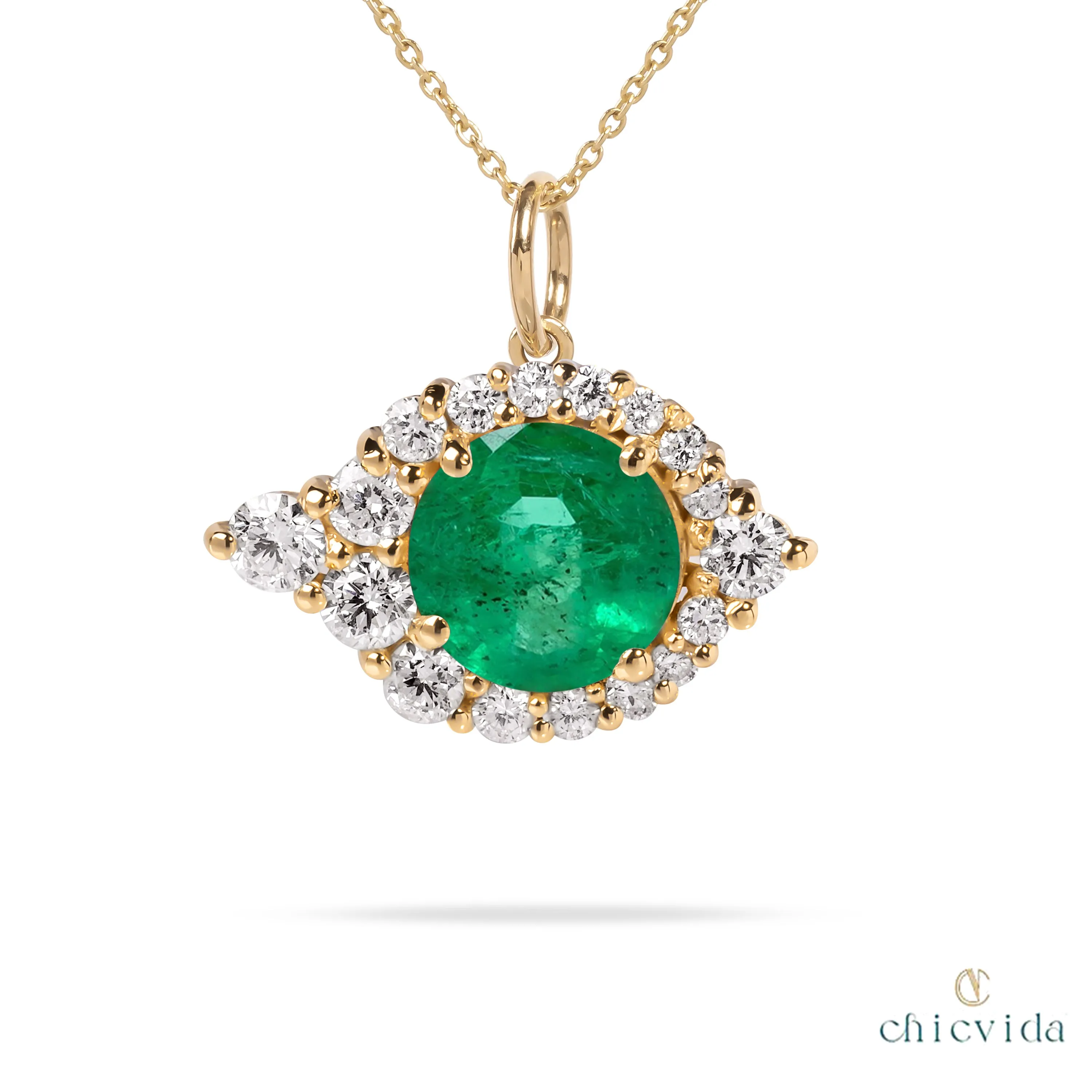 Wander Emerald Pendant